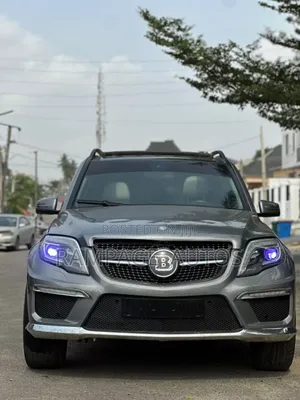 Mercedes-Benz GLK-Class 2013 Brown