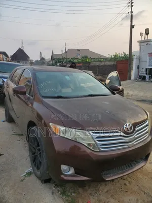 Toyota Venza V6 AWD 2011 Brown