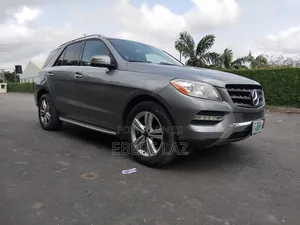 Mercedes-Benz M Class 2015 Green