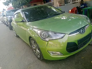 Hyundai Veloster 2011 Green