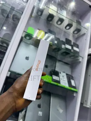 New Apple iPhone XR 128 GB Orange