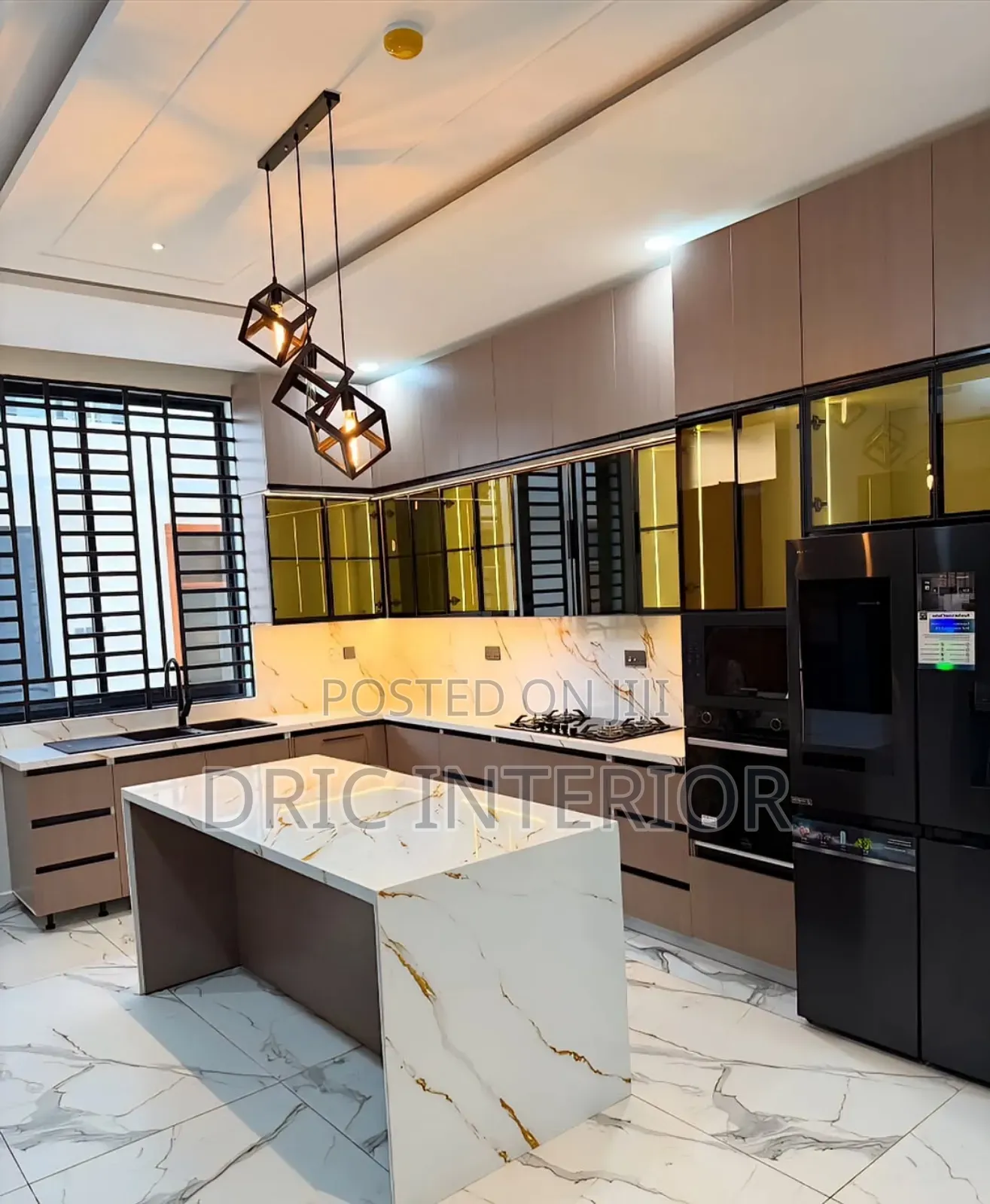 Luxury Kitchen Cabinet