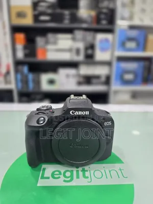 Canon Eos R100 Camera Body