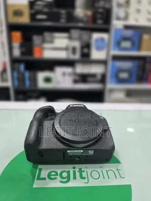 Canon Eos R100 Camera Body