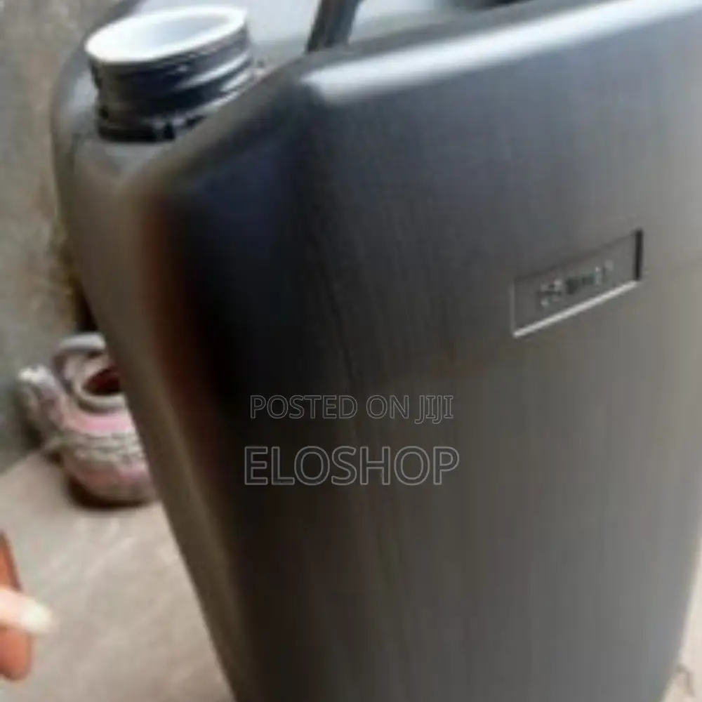 25 Liter Jerrycans in Different Colors in Lagos