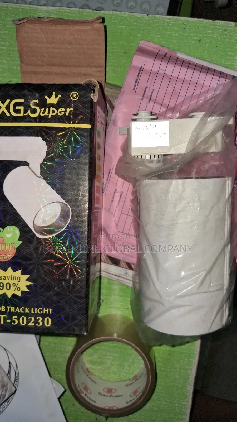 Track Light 30w for Homes/Hair Styling Salon/ Supermarkets/Events Cent