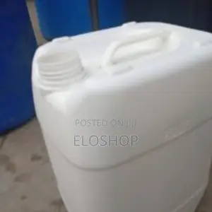 20 Liter Jerrycans in Different Colors in Lagos