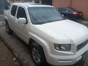 Honda Ridgeline RTL w/Leather 4x4 Crew Cab 122 in. WB 2007 White