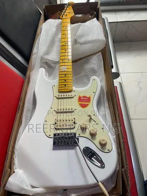 White Bullfighter Stratocaster Electric Guitar