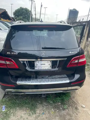 Mercedes-Benz M Class 2013 Black