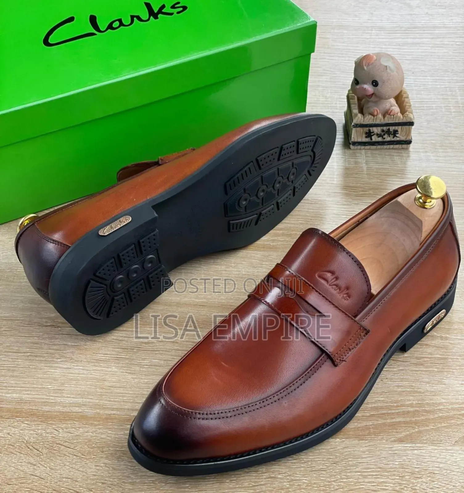 Clarks Cooperate Shoes