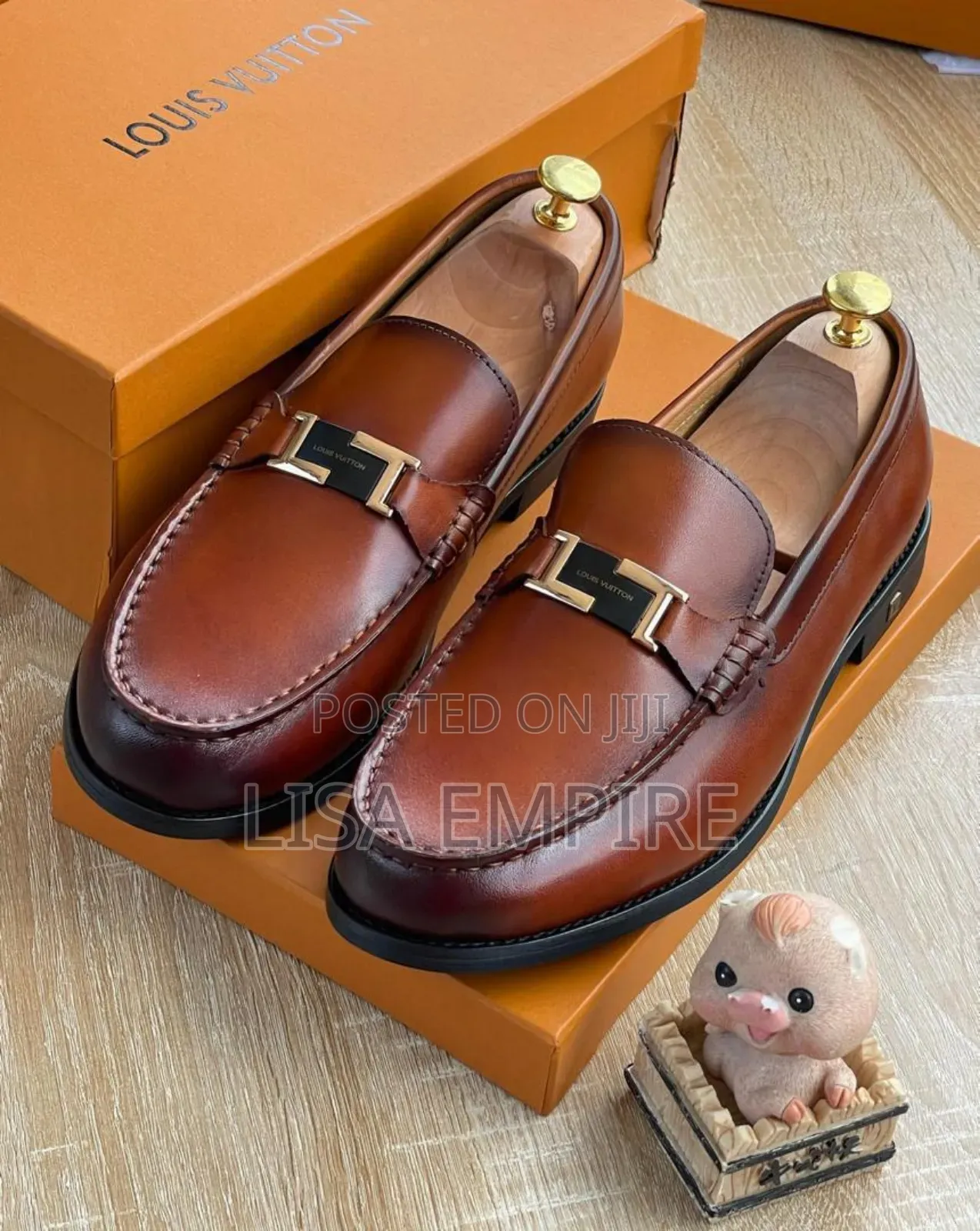 Clarks Cooperate Shoes