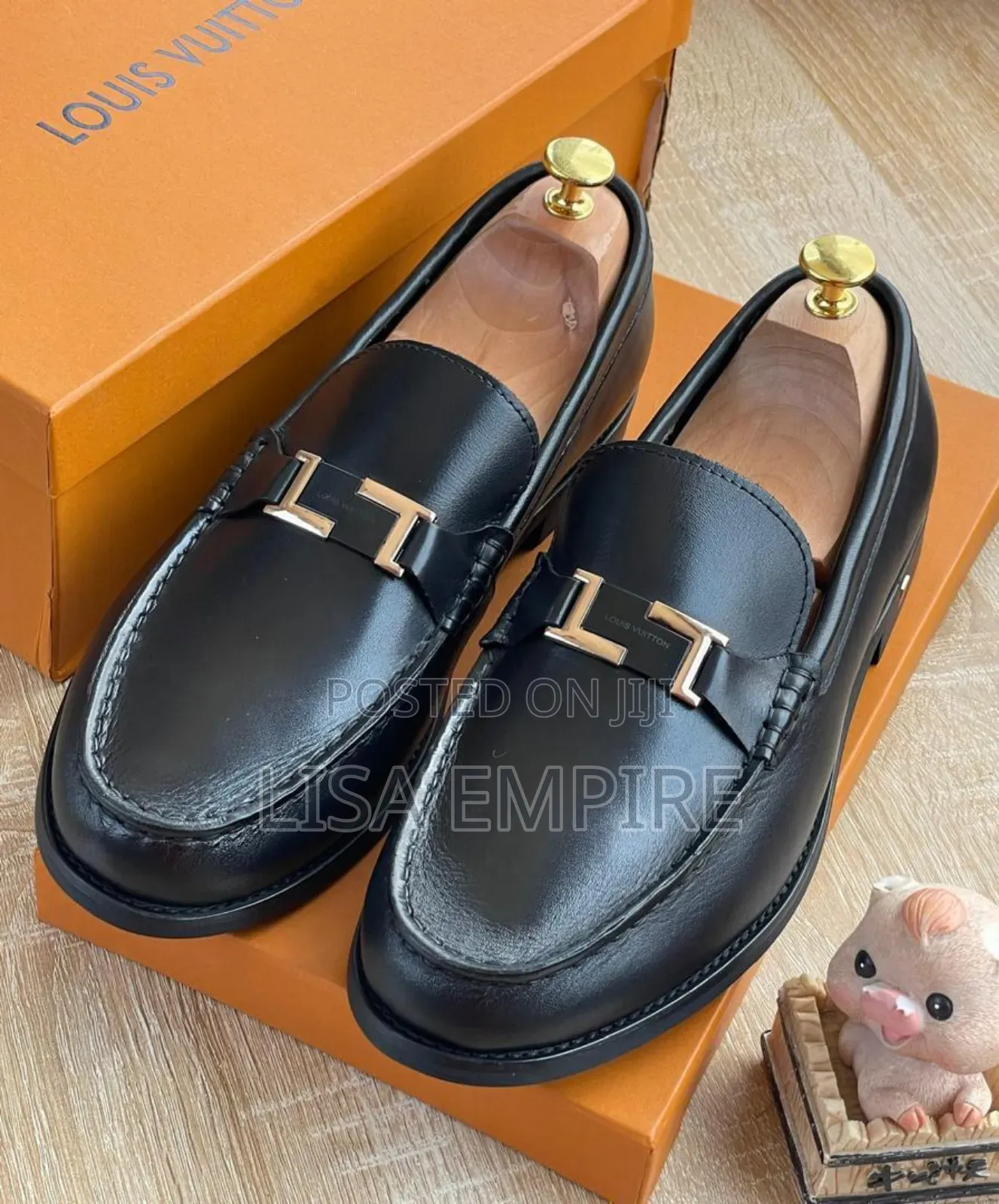 Clarks Cooperate Shoes