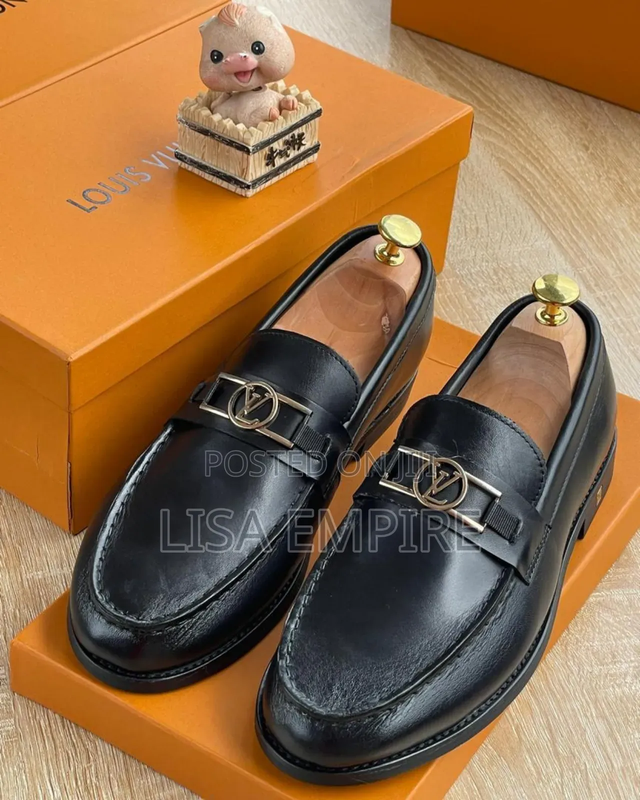Clarks Cooperate Shoes