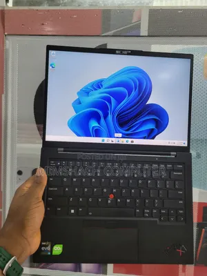 Laptop Lenovo ThinkPad X1 Carbon 16GB Intel Core i7 SSD 512GB