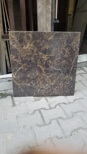 60by60 Spinach Sitting Room Tiles Glossy