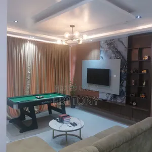 Sere 4677 Luxury Apartment