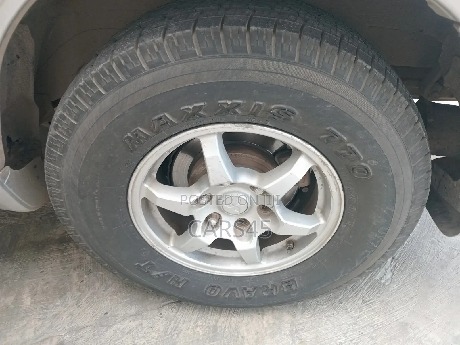 Mitsubishi Montero 2002 Silver