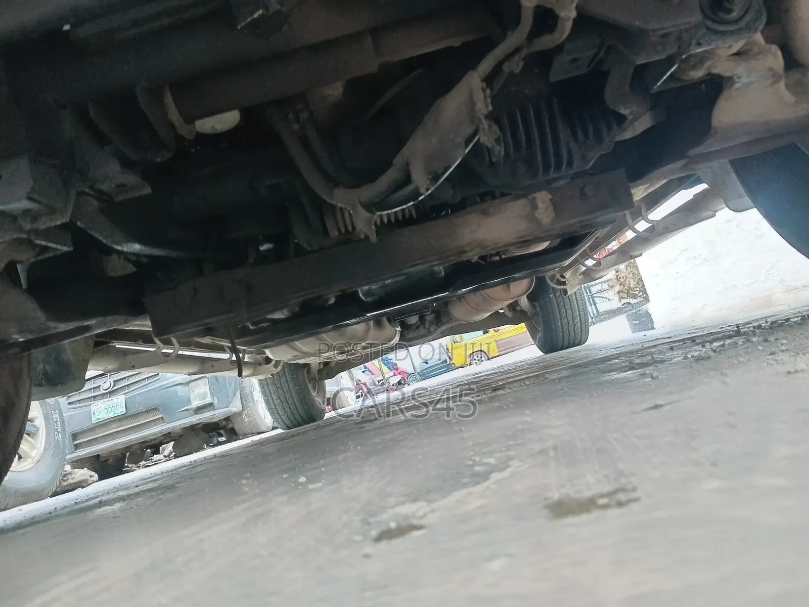 Mitsubishi Montero 2002 Silver