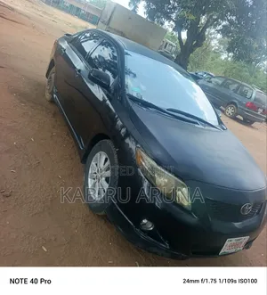 Toyota Corolla 2010 Black