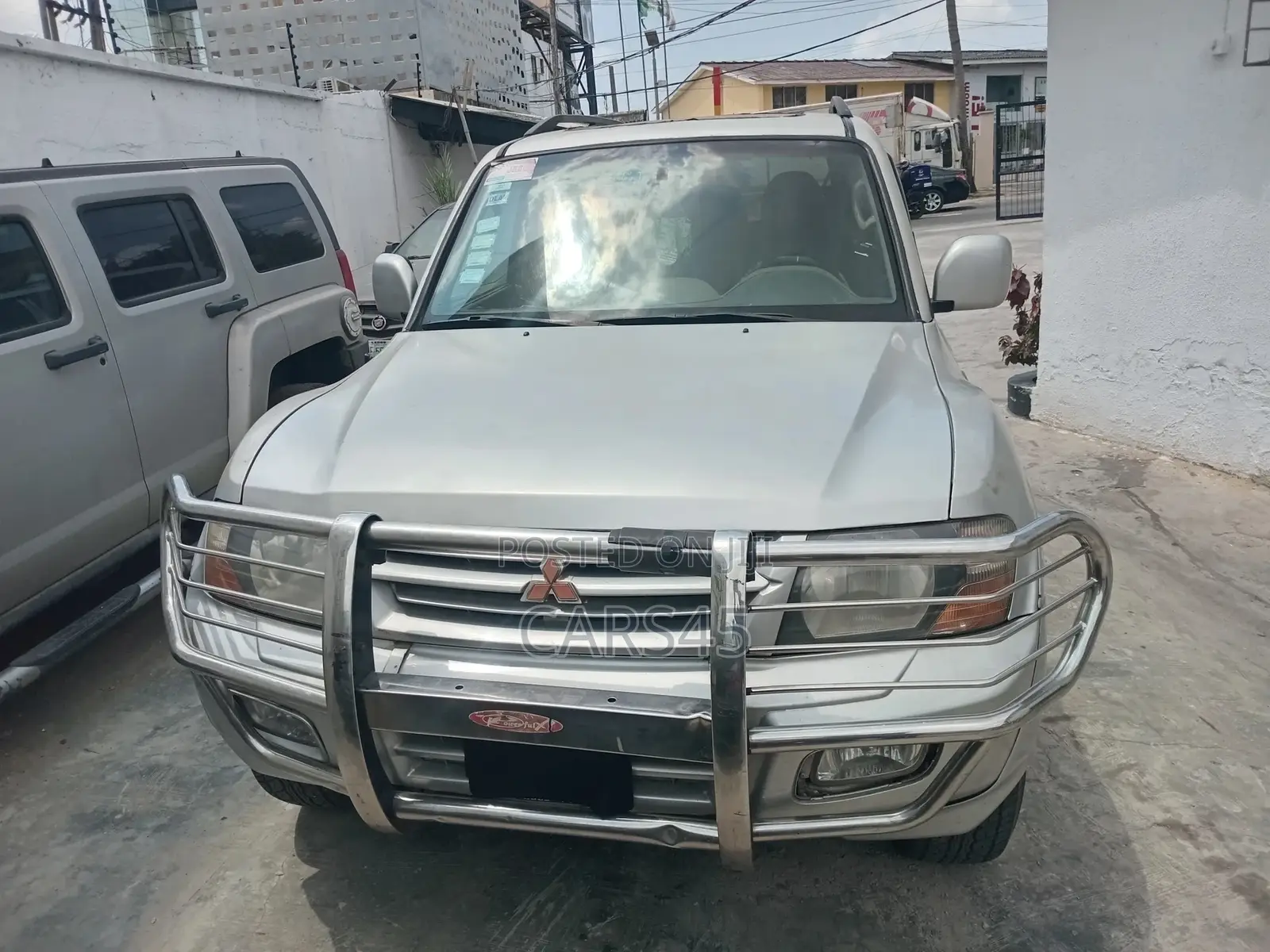 Mitsubishi Montero 2002 Silver