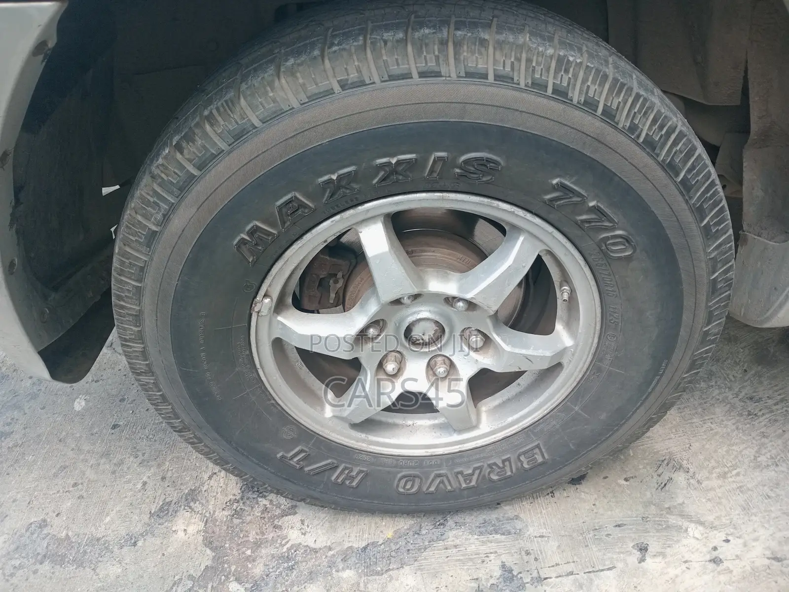 Mitsubishi Montero 2002 Silver