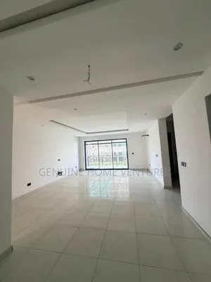 4bdrm Maisonette in Lekki Phase One for rent
