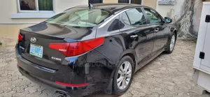 Kia Optima SXL Turbo Sedan (2.0 L 4cyl 6A) 2013 Black