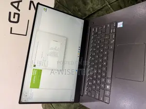 Laptop Dell Precision 15 5520 16GB Intel Core i7 SSD 256GB
