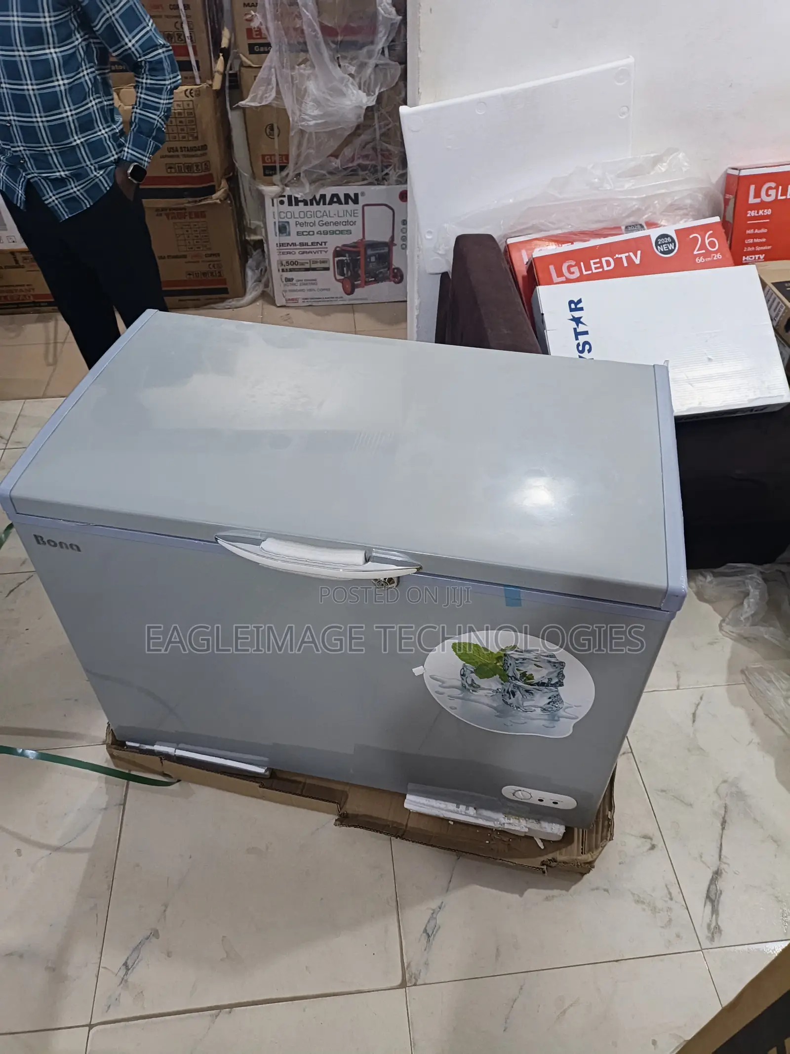 Bona 318l Solar Freezer With High-Speed Dc Compressor