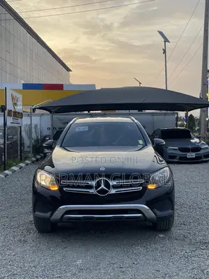 Mercedes-Benz GLC-Class 2017 Black