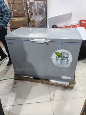 Bona 318l Solar Freezer - Maintains Cold Even Without Sun
