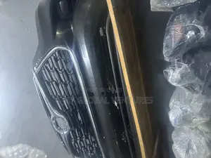 Complete Front Bumper Highlander 2020 Le