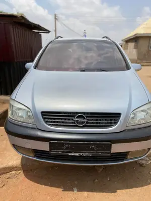 Opel Zafira 2.2 Comfort Automatic 2005 Silver