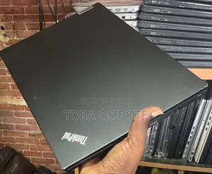 Laptop Lenovo Thinkpad E15 8GB AMD Ryzen 7 SSD 256GB