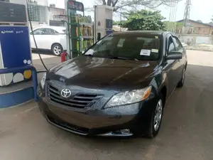 Toyota Camry 2009 Gray