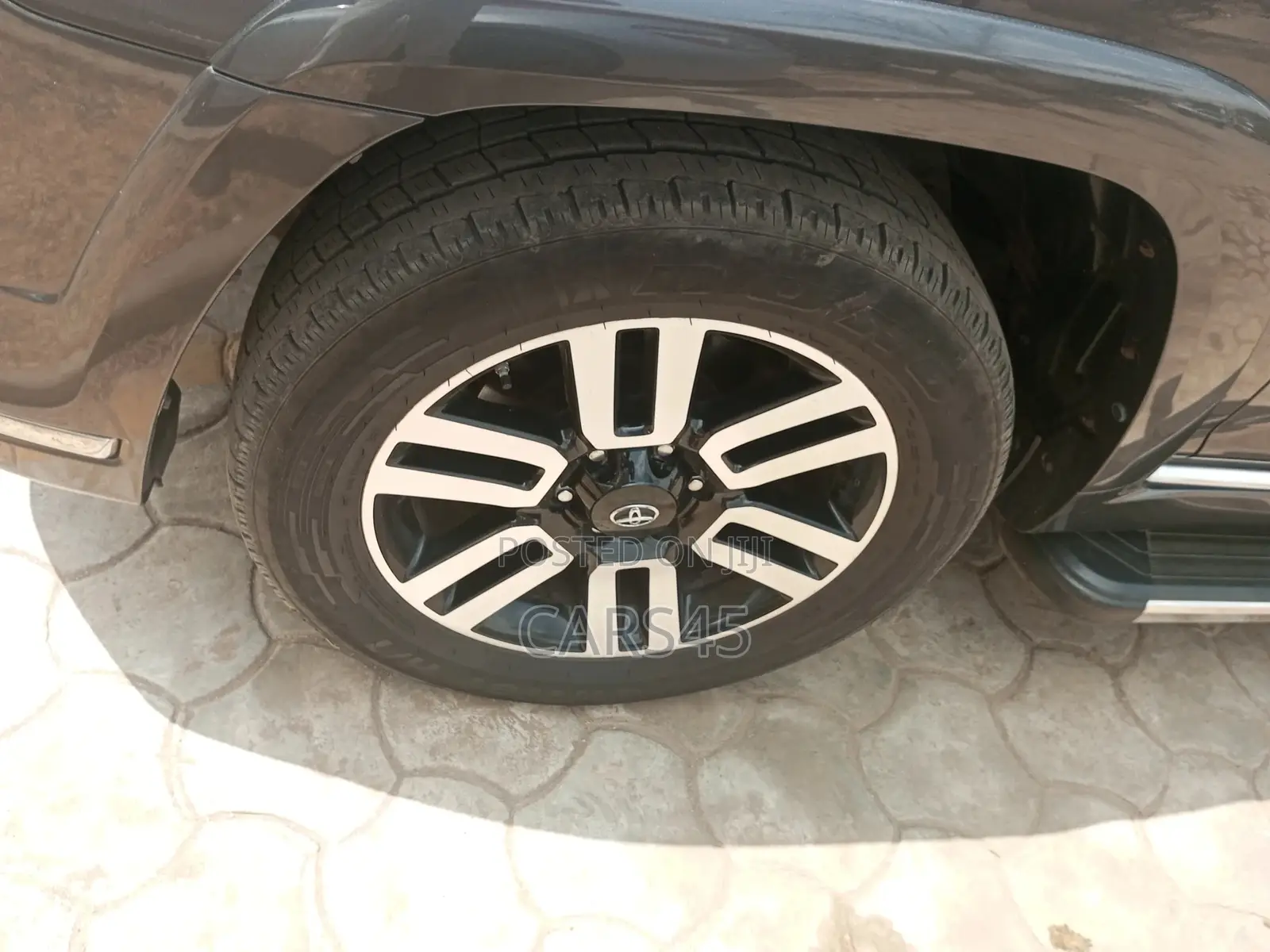 Toyota 4-Runner 2017 Gray