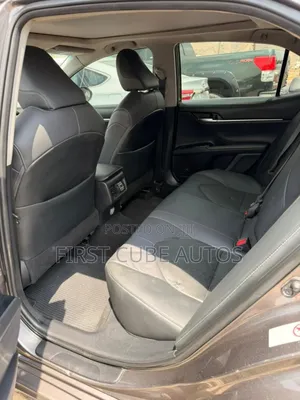 Toyota Camry XSE (2.5L 4cyl 8A) 2019 Gray