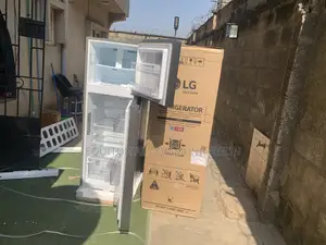 Lg Gl-B242pqkb Refrigerator – Spacious and Efficient Cooling