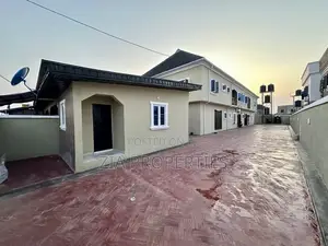 2bdrm Apartment in Ogombo for rent