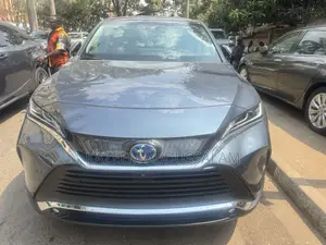 Toyota Venza 2024 Gray