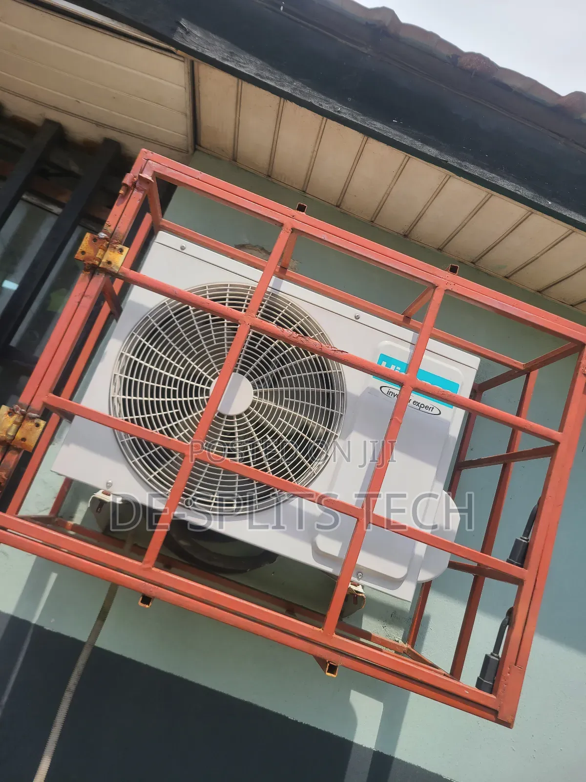 De-Splits Tech Professionally Servicing Hisense Ac