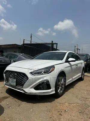 Hyundai Sonata SE 2019 White