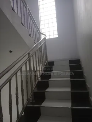 Furnished 20bdrm Block of Flats in Lakowe for rent