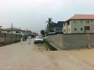 A Land Measuring 800sqm in a Good Location