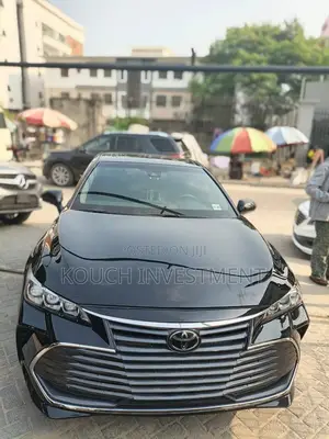 Toyota Avalon XLE 2021 Black