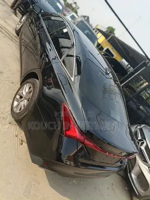 Toyota Avalon XLE 2021 Black