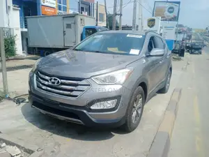 Hyundai Santa Fe 2013 Gray