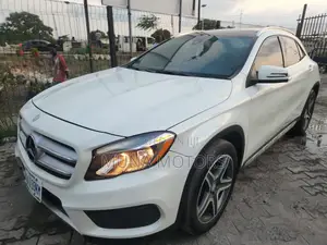 Mercedes-Benz GLA 250 2016 White