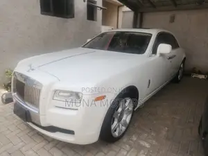 Rolls-Royce Ghost 2014 White